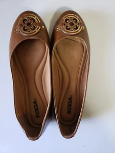Ballet Flats Size 8 Brown with Gold Medallion Soda Good Condition - Picture 1 of 5