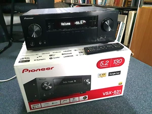 Pioneer VSX-831-K 5.2-Kanal AV-Receiver 6x HDMI, AirPlay, WiFi/WLAN, USB, PHONO - Bild 1 von 7