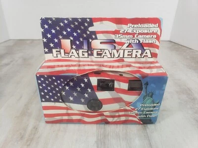 Retro USA American Flag Preloaded 27 Exposure 35mm Camera w/ Flash NIB - Image 1 of 4
