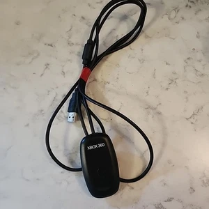 Genuine Microsoft Xbox 360 Wireless Gaming USB Receiver Adapter for Windows PC - Picture 1 of 3