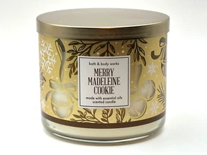 BATH & BODY WORKS MERRY MADELEINE COOKIE SCENTED 3-WICK LARGE 14.5 OZ CANDLE NEW - Picture 1 of 4