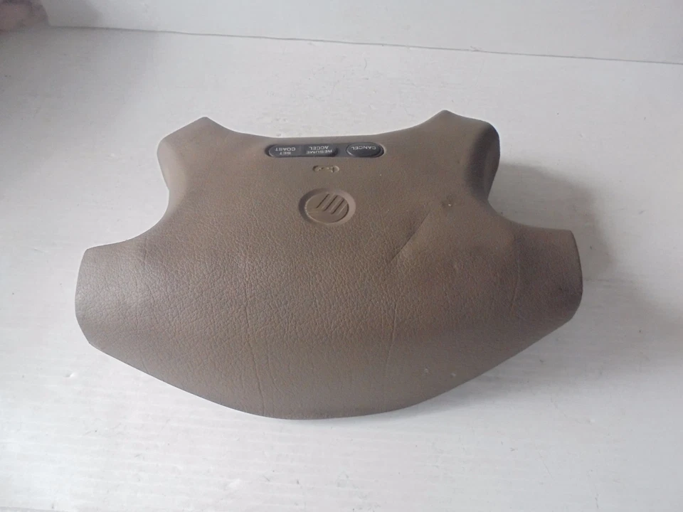 1993 MERCURY VILLAGER STEERING WHEEL HORN PAD  CRUISE CONTROL SWITCH  NEW  - Image 1 of 4