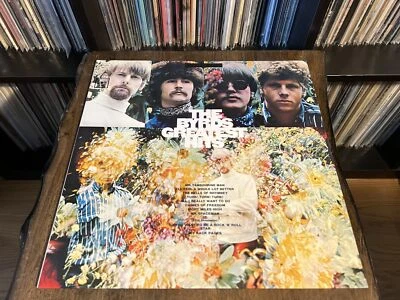 The Byrds - Greatest Hits (LP, Comp, RE) (Very Good Plus (VG+)) - 1886089285 - Image 1 of 4