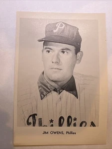 Tarjeta fotográfica 5x7 1961 Jay Publishing Jim Owens Philadelphia Phillies - Imagen 1 de 2