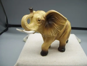 Figura Paquidermo Elefante con Colmillos Lefton H2674 Porcelana De Colección - Imagen 1 de 10