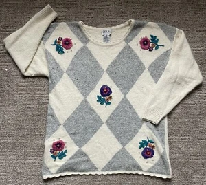 VTG Erika Petites Sweater Womens Medium Gray Beaded Silk Angora Floral Bead M - Picture 1 of 7