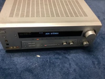 SONY STR-DE995 FM STEREO - Powers Up - Image 1 of 4