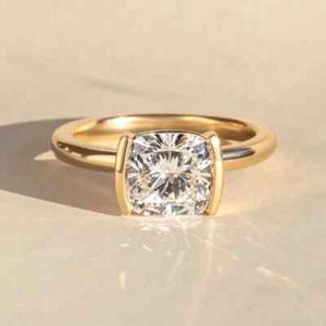 Lab Grown 2.00 Cts Cushion Cut E VVS2 CVD Diamond Ring Solitaire 14k Yellow Gold - Picture 1 of 18