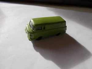 Coche modelo Barkas, 1:87, con escudo, #K-249-22 - Imagen 1 de 4