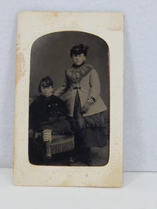 Antique "Tin Type" Photo of Children, Gallery of Art Fall River, Mass - Picture 1 of 6