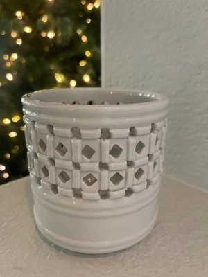 Vaso pequeno branco Hirayama Basketweave - Imagem 1 de 3