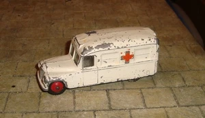 DINKY TOYS DAIMLER AMBULANCE - MADE IN ENGLAND MECCANO LTD - PLAYWORN/UNBOXED - Bild 1 von 8