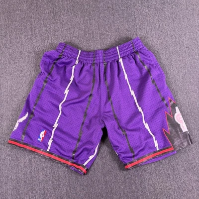 Pantalones Cortos Mitchell & Ness Para Hombres Púrpura Toronto Raptors NBA Swingman Foto 1 de 4