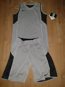 Nike Kids Reversible Basketball Jersey and shorts Size XL - Picture 1 of 7
