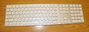Satechi ST-AMBK Aluminum Bluetooth Keyboard #92 - Picture 1 of 4