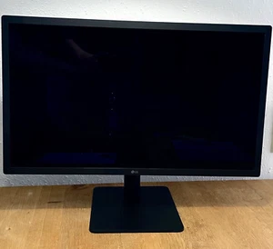 LG 4K UltraFine Display 23,7 Zoll, 24MD4KL - Bild 1 von 7