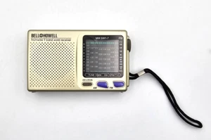 BELL & HOWELL SHORTWAVE RADIO AM/FM MW SW 9 BAND WORLD RECEIVER - Picture 1 of 8