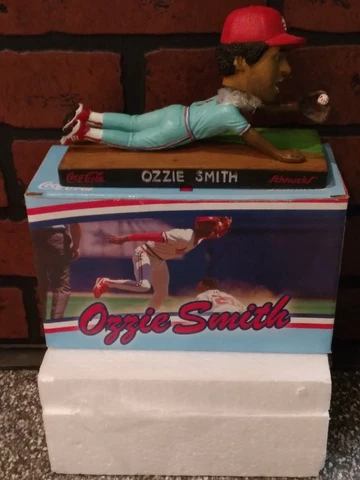 NEW St. Louis Cardinals Ozzie Smith Diving Bobblehead Bobble HOF 10/2/2009 SGA Cover