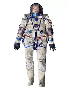 Cosmonaut Nikolay Budarin Complete Spacesuit Sokol KV-2 - Picture 1 of 15