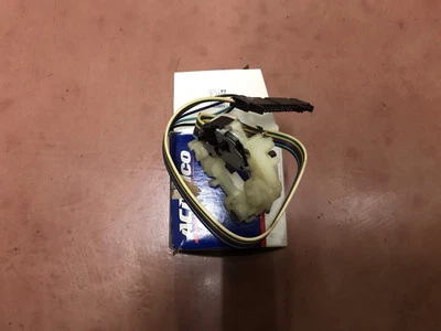 ACDelco GM OE/GM Genuine Parts 1997985 - Turn Signal Switch - Image 1 of 2