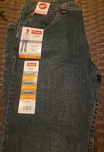 Wrangler Boys Jeans Five Star Premium Straight Fit Flex Size 14 Husky Blue New - Picture 1 of 1
