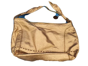 Bolso de hombro de cuero dorado metálico The SAK - se envía desde Minnesota - Imagen 1 de 21