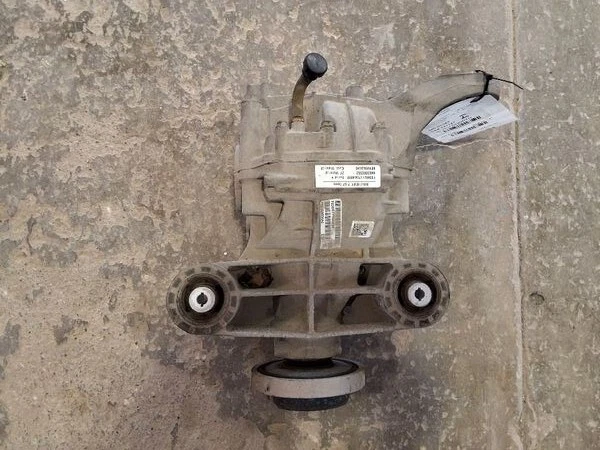 2015-2020 Dodge Charger Challenger RWD Rear Differential Carrier 2.62 Ratio OEM - Image 1 of 4