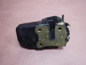 Jeep Commander 06-10 Rear LH Power Door Lock Actuator Factory OEM - Picture 1 of 4