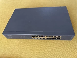 tp-link TL-SG1016D 16-portowy przełącznik gigabitowy - bez wentylatora - Zdjęcie 1 z 9