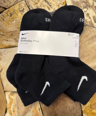 Nike Everyday Plus Ankle Socks 6 Pk Size 5Y-7Y/Men6-8/W8-10 Black Dri-Fit NE - Image 1 of 2