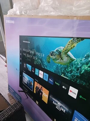 New 85 inch tv , damaged led.  - Image 1 of 4