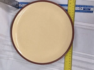 Denby Juice Dinner Plate Lemon Yellow - Picture 1 of 3
