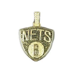 Brooklyn Nets Anhänger Official NBA Logo Pendant 18k Gelbgold vergoldet CZ Stein - Bild 1 von 6