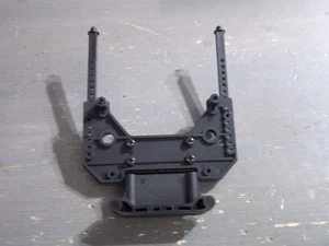 SM-33 SM-34 Rear Bulkhead Shock Tower & Body Posts (NB SQ #1) - Kyosho Tracker - Bild 1 von 7