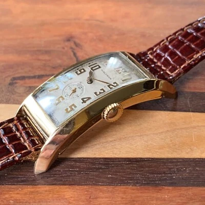 1937 Waltham 50mm Long Curvex Style Art Deco 10K Gold Filled Wristwatch - SCARCE - Image 1 of 4