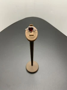 Damen Modeschmuck Ring aus Zirkonia Rot Herz - Bild 1 von 3