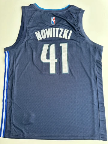 Dirk Nowitzki #41 Dallas Mavericks Jersey Men Size Medium M Free ShipReturn Cover