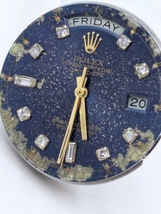 Rolex 3055 Day-date Complete Movement with Dial , Hands , Gold Crown - Picture 1 of 9