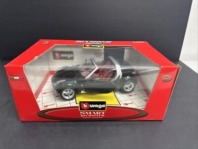 NEW Burago 1/18 MCC Smart Roadster Diecast Black Removable Top Diamond H.157 - Image 1 of 4