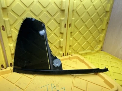 BMW 650i 640i F06 2013-2019 trasero izquierdo lado del conductor cuarto de vidrio ventilación OEM Foto 1 de 4