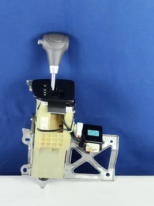 🏅 2006 - 2012 KIA Sedona  Hyundai Entourage  Floor Shifter Assembly  OEM 🏅 - Picture 1 of 11