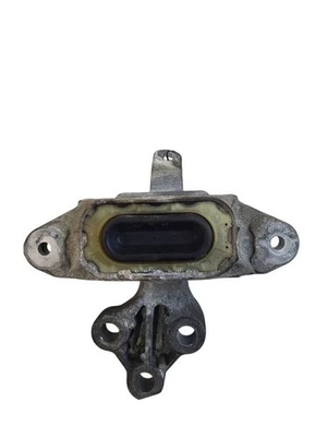 Opel Astra J 2015 Diesel 81kW Engine mount bracket V06202 JUT218284 - Image 1 of 4