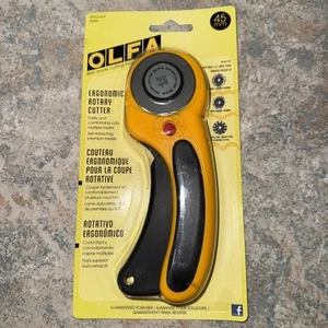 Taglierina rotativa ergonomica OLFA 45mm RTY-2/DX 9654 nuova - Foto 1 di 2