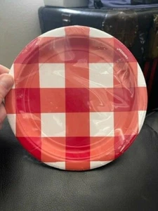 Classic Red Gingham 7 Inch Plates Paper 8 Per Pack Summer BBQ Picnic Tableware - Picture 1 of 2