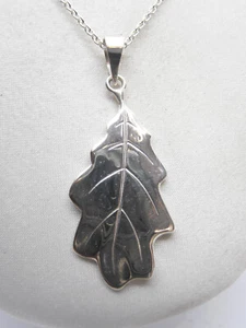 Quercia : Ciondolo e Catenina in Argento 925 - Pendente Simbolo Forza Giustizia - Foto 1 di 7