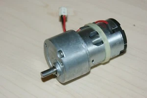 Geared Motor 25 RPM - 140 RPM High Torque 3-12 VDC - Picture 1 of 6