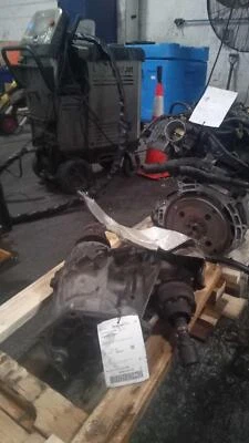 2008 Ford Explorer Transfer Case Assembly OEM 4.0L V6 Black 230K Miles - Imagem 1 de 4