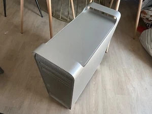 Unité centrale Apple Mac Pro fin 2006 Intel Xeon 2x3ghz 8go RAM 500 HDD - Photo 1/6