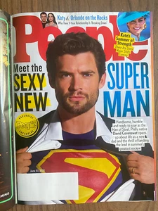 PEOPLE MAGAZINE-JUN 30 2025-SUPERMAN/DAVID CORENSWET-KARDASHIAN HULU AD-COMPLETE - Imagen 1 de 2