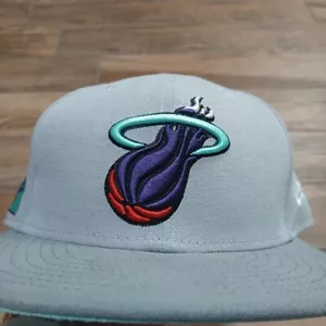 Miami Heat Mütze Kappe nicht verstellbar 7 5/8 grau New Era 59FIFTY Hardwood Classics NBA - Bild 1 von 10